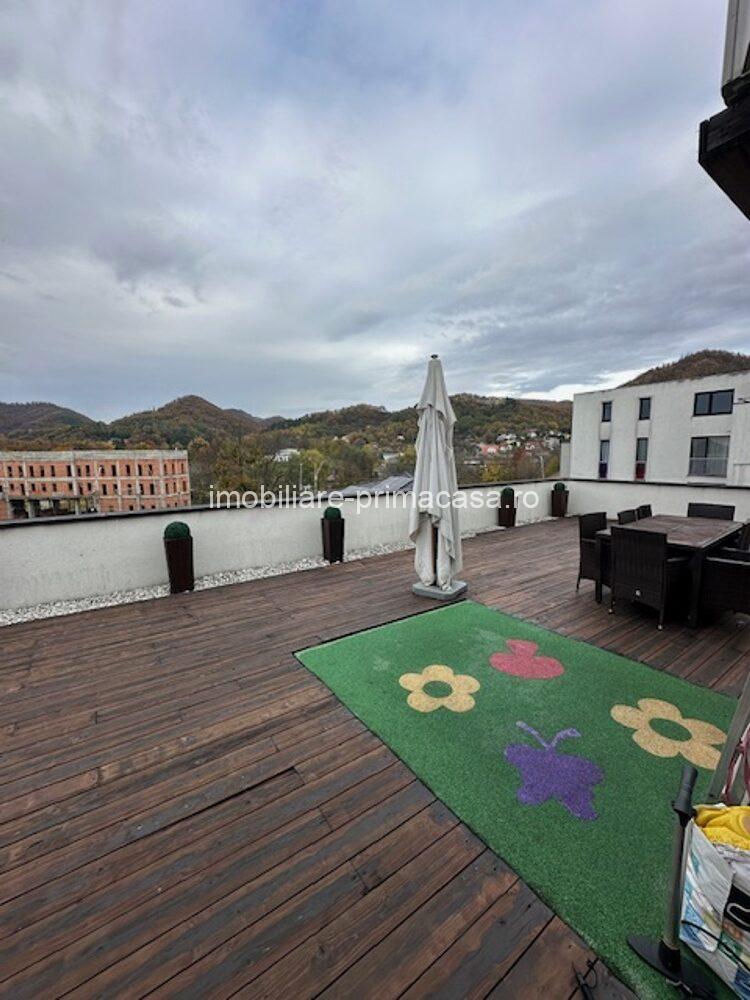 PENTHOUSE zona CENTRU VECHI mobilat si utilat complet!