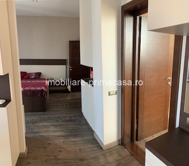 PENTHOUSE zona CENTRU VECHI mobilat si utilat complet! - imagine 14