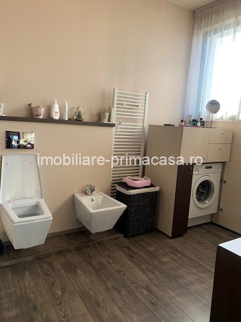 PENTHOUSE zona CENTRU VECHI mobilat si utilat complet! - imagine 13