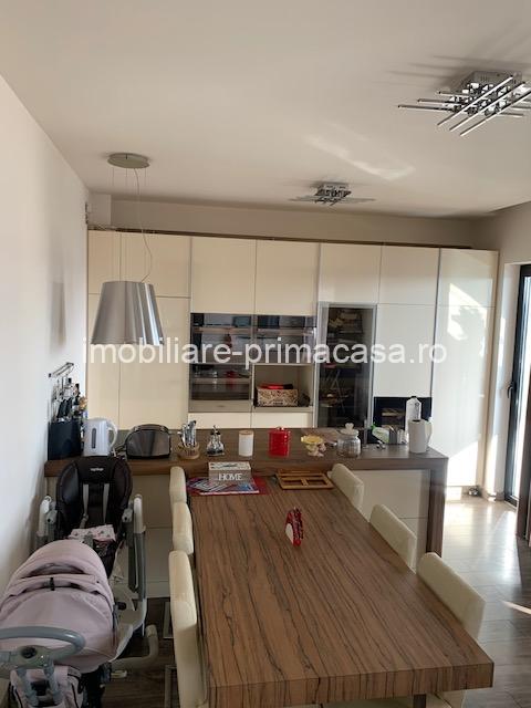 PENTHOUSE zona CENTRU VECHI mobilat si utilat complet! - imagine 4