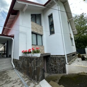 VILA ZONA MANIU P+E+M finisata, utilata garaj subteran !