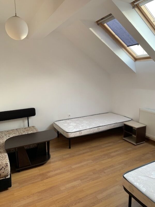 BLOC nou zona de case 3 camere mobilat si utilat! - imagine 2