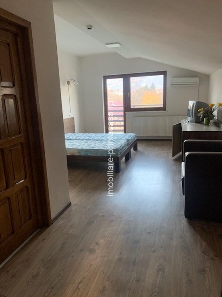 CLADIRE zona Metro etaj 1 si 2 de inchirat pt. birouri! - imagine 4