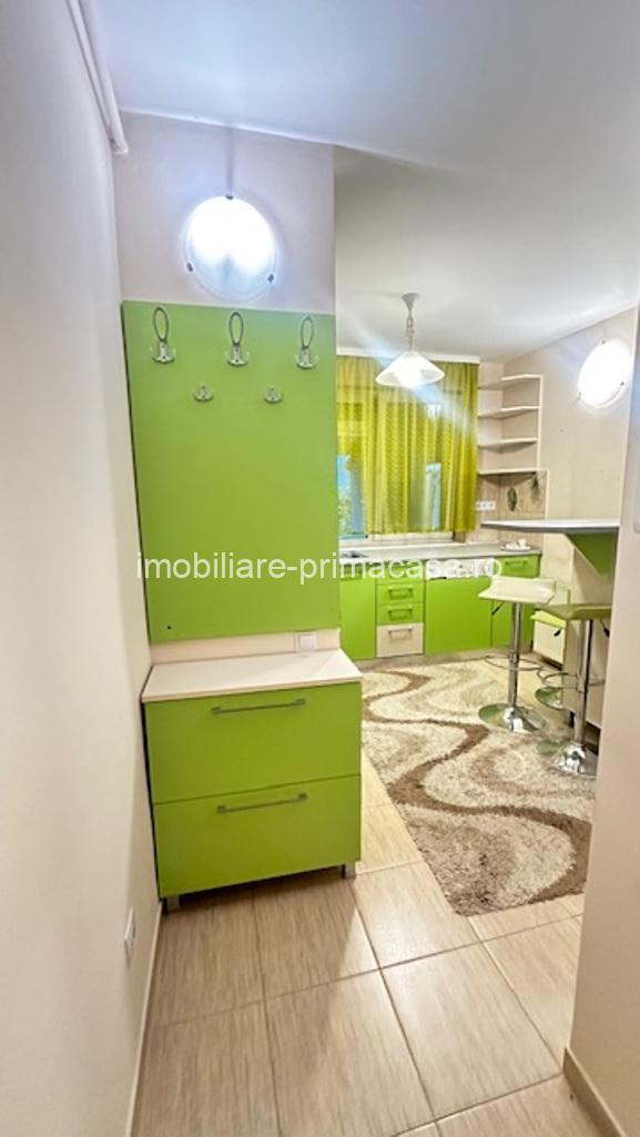 ZONA POLICLINICII nr.2, apartament 3 camere parter cu terasa mare! - imagine 2