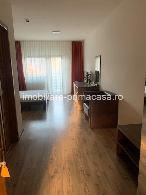 CLADIRE zona Metro etaj 1 si 2 de inchirat pt. birouri! - imagine 8