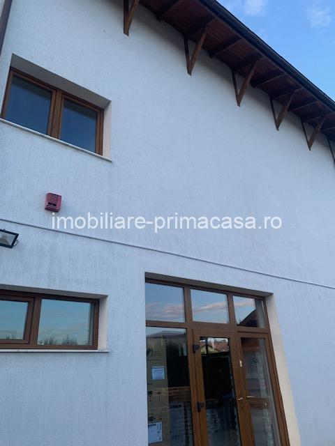 CLADIRE zona Metro etaj 1 si 2 de inchirat pt. birouri! - imagine 3