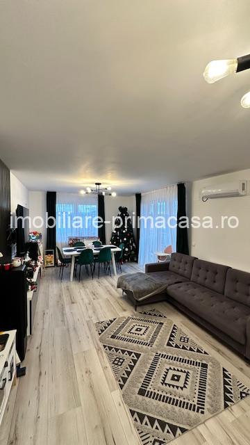 OLTULUI( Centru Vechi) apartament 2 camere finisat modern! - imagine 15