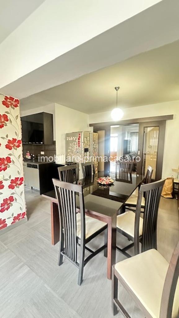 VICTORIEI zona Marul de Aur casa tip insiruita P+1+2 cu teren aferent! - imagine 18