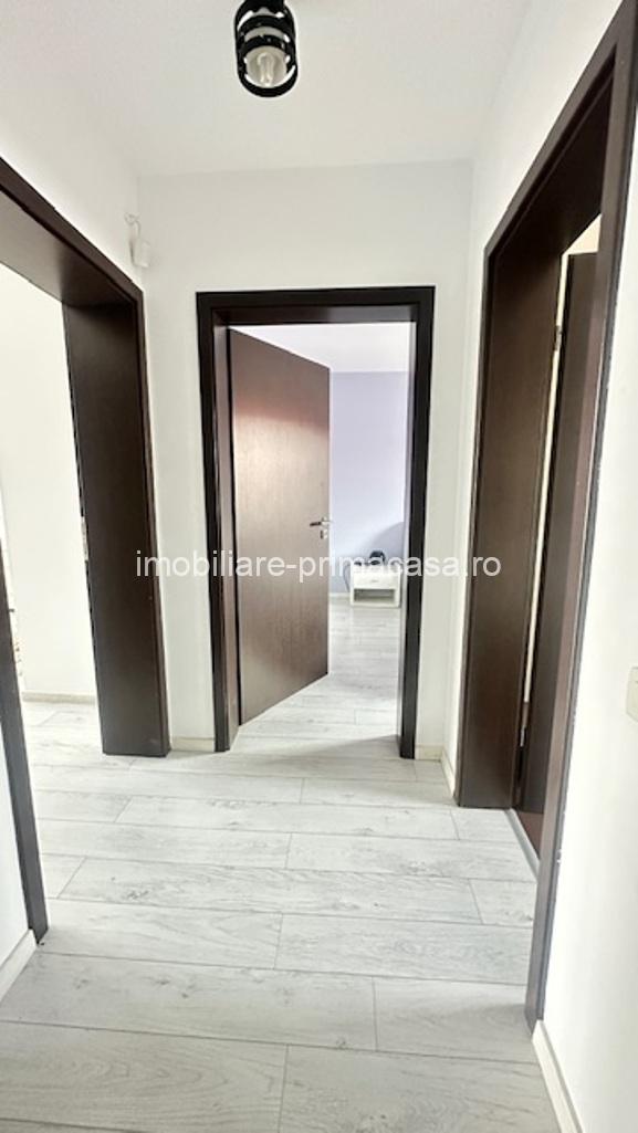 VICTORIEI zona Marul de Aur casa tip insiruita P+1+2 cu teren aferent! - imagine 9