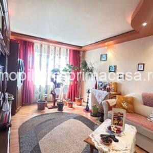 ZONA REPUBLICII (Sf.IOAN) 3camere etaj 4- acoperis,finisat si mobilat!