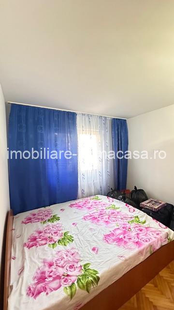 OITUZ( Centru nou) 3camere semidecomandat etaj2! - imagine 6