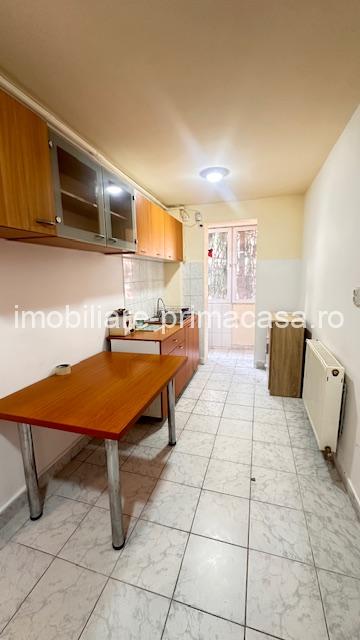 OITUZ( Centru nou) 3camere semidecomandat etaj2! - imagine 8