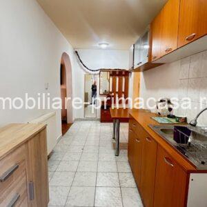 OITUZ( Centru nou) 3camere semidecomandat etaj2!