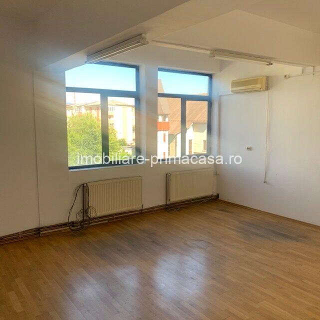 CLADIRE de birouri, ( Tipografie) etaj 2 si 3 in suparafata de 520mp! - imagine 10