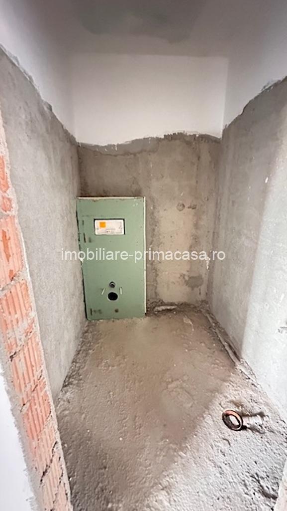 ZONA METRO casa P+E+M tip insiruite 202mp +teren 70mp semifinisata! - imagine 6