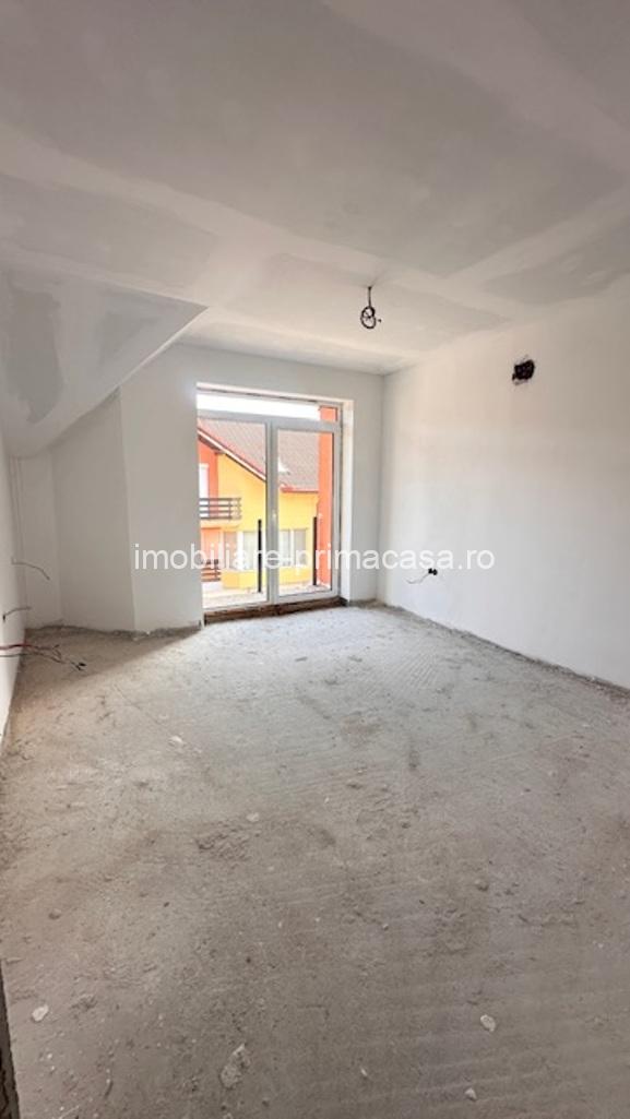 ZONA METRO casa P+E+M tip insiruite 202mp +teren 70mp semifinisata! - imagine 4