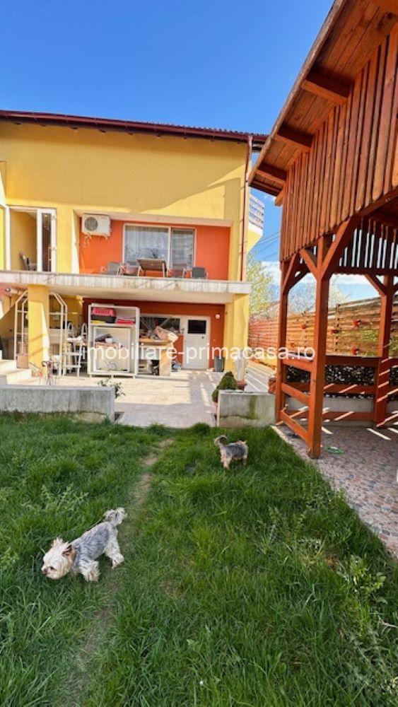 ZONA STO -Parte Duplex D+P+M , aprox. 200mp cu teren 205mp! - imagine 3