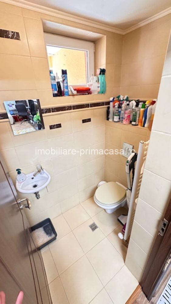 ZONA STO -Parte Duplex D+P+M , aprox. 200mp cu teren 205mp! - imagine 21