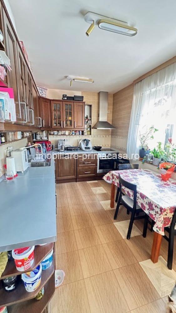 ZONA STO -Parte Duplex D+P+M , aprox. 200mp cu teren 205mp! - imagine 19