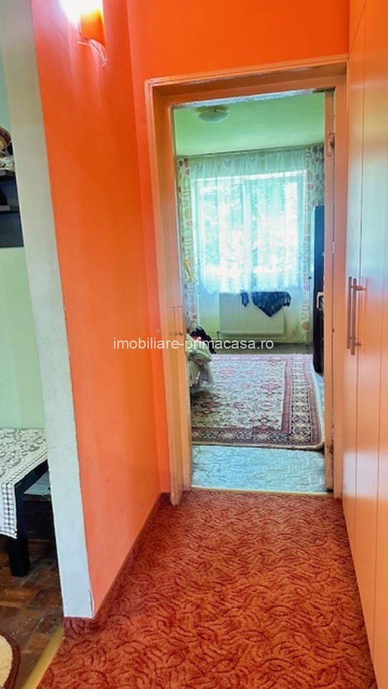 ENESCU zona Albina, 3 camere parter , mobilat clasic! - imagine 8