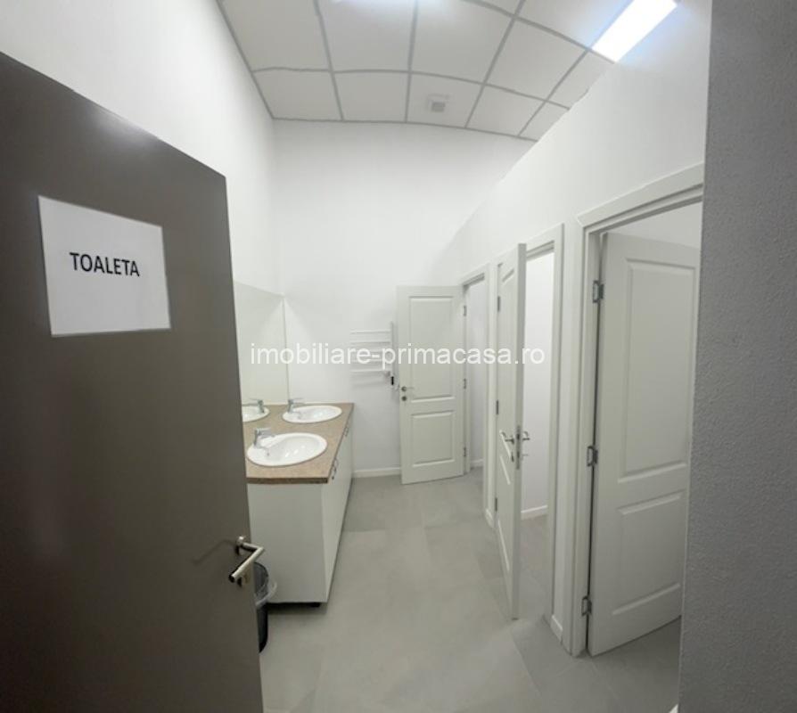 CENTRU VECHI (Zona LOGOut) birouri de inchiriat diferite suprafete de la 12.3mp - imagine 15