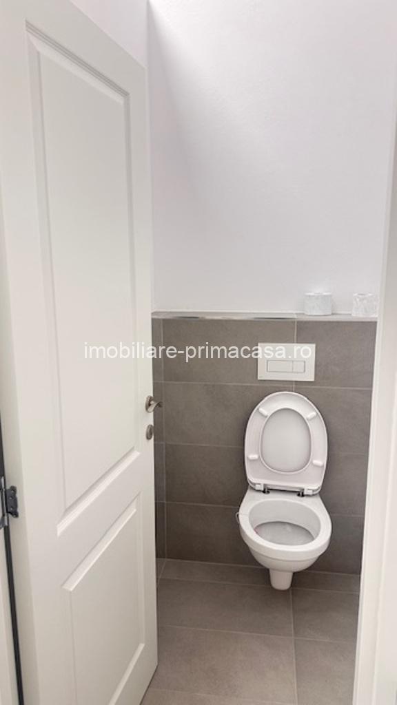 CENTRU VECHI (Zona LOGOut) birouri de inchiriat diferite suprafete de la 12.3mp - imagine 13