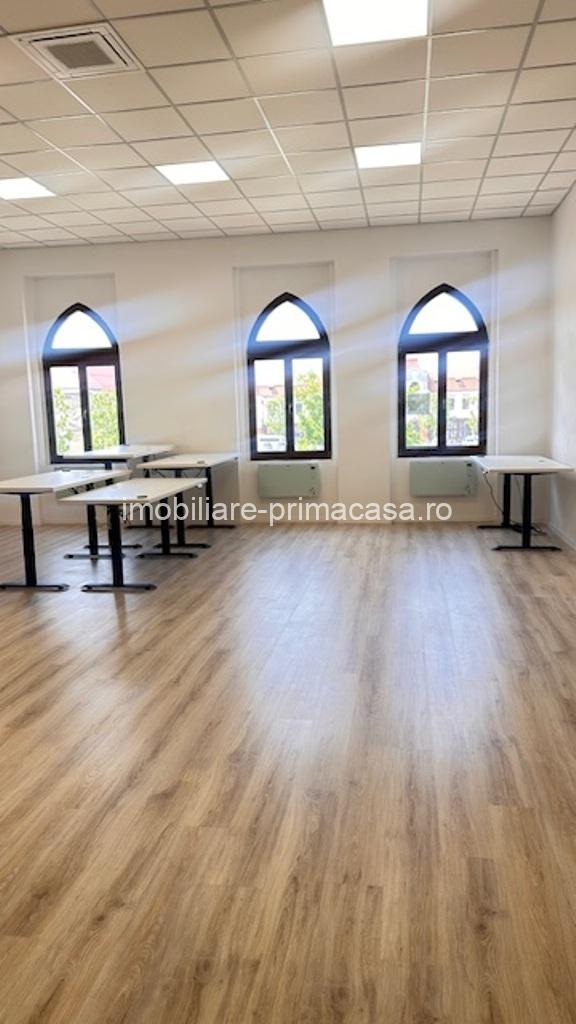 CENTRU VECHI (Zona LOGOut) birouri de inchiriat diferite suprafete de la 12.3mp - imagine 7