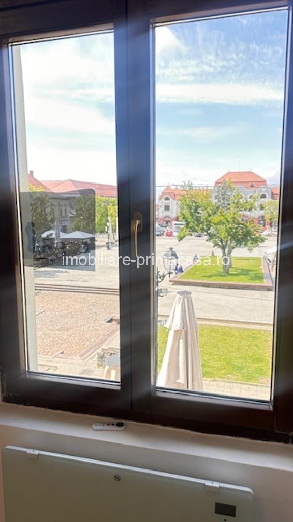 CENTRU VECHI (Zona LOGOut) birouri de inchiriat diferite suprafete de la 12.3mp - imagine 4