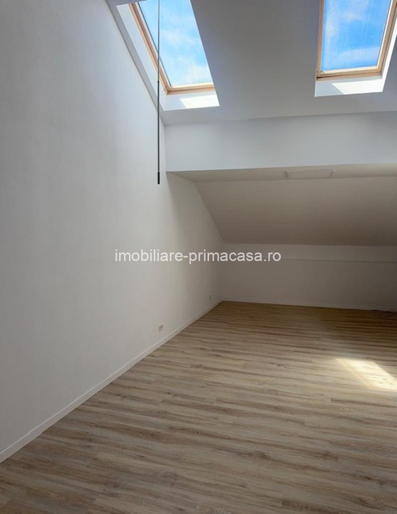 CENTRU VECHI (Zona LOGOut) birouri de inchiriat diferite suprafete de la 12.3mp - imagine 2