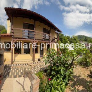 ZONA PARC - Valea Rosie (sus) casuta + vila cu teren 834mp finisate!
