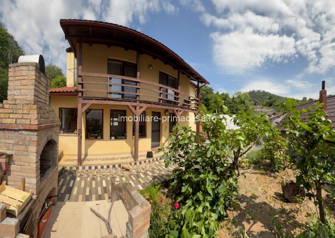 ZONA PARC - Valea Rosie (sus) casuta + vila cu teren 834mp finisate!
