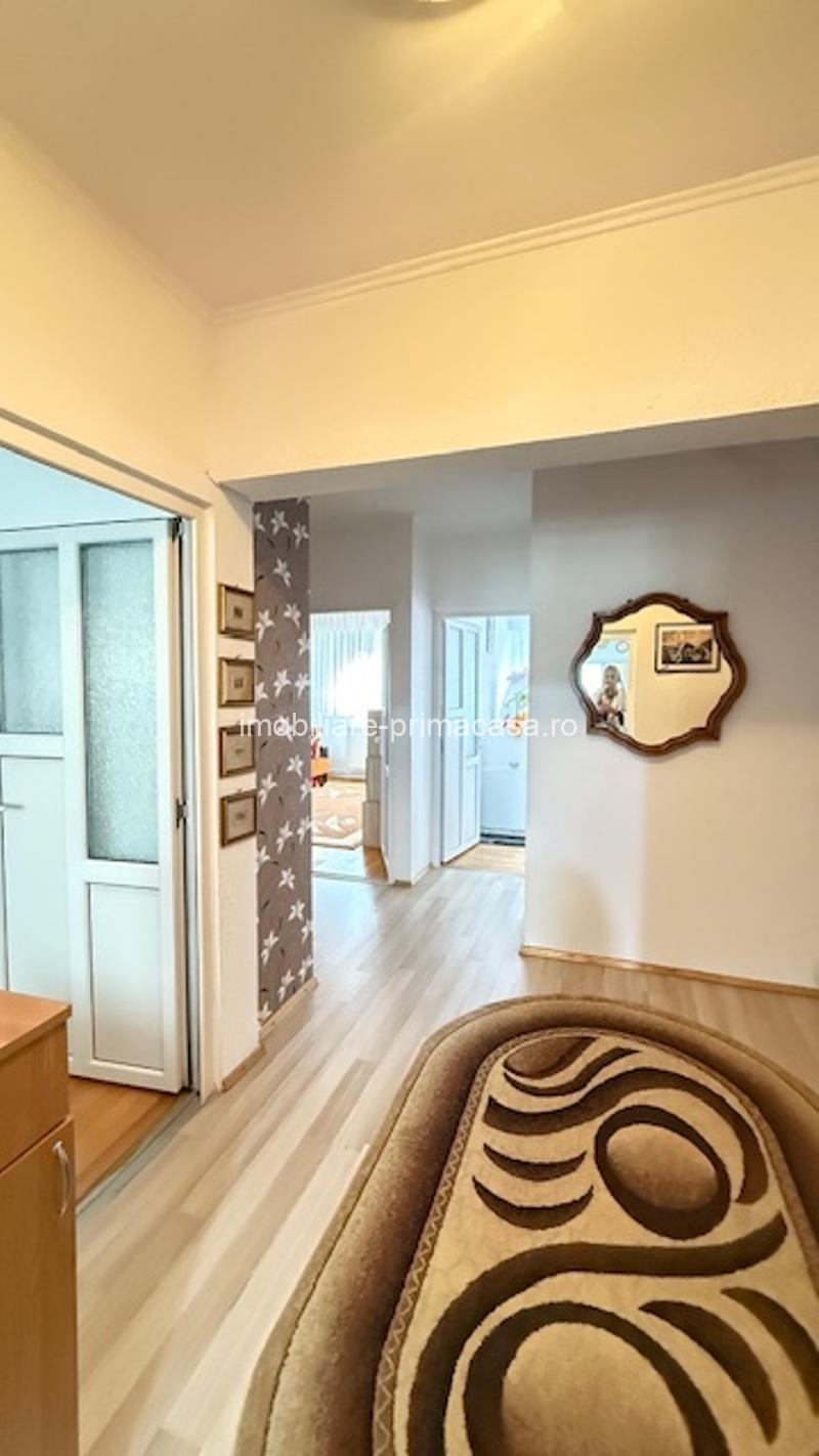 TRAIAN ZONA PIZZA PLUS apartament 3camere,2 bai, finisat! - imagine 10