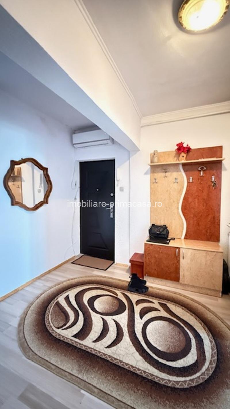 TRAIAN ZONA PIZZA PLUS apartament 3camere,2 bai, finisat! - imagine 9