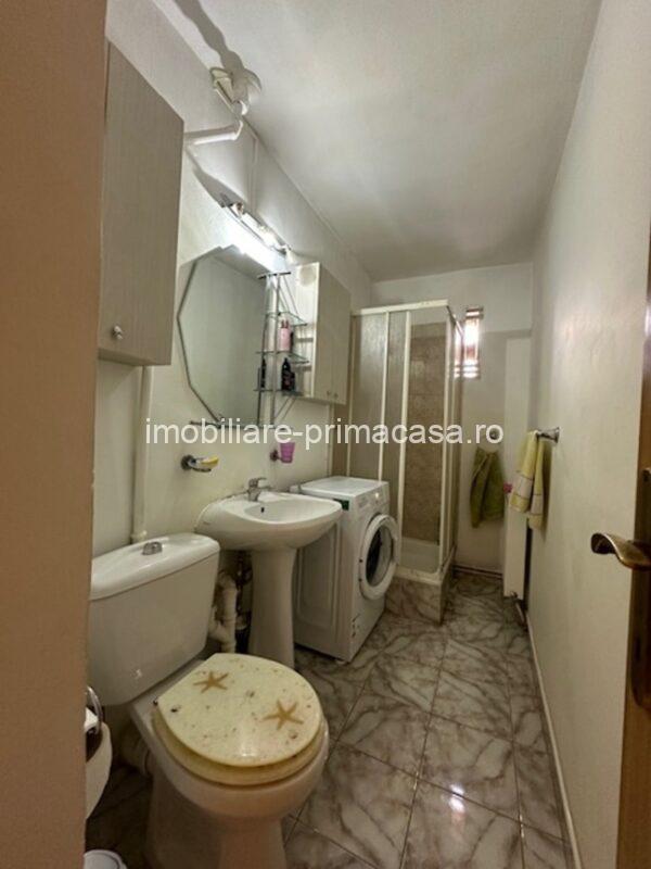 OITUZ CENTRU 2camere etaj4 cu acoperis, mobilat! - imagine 7
