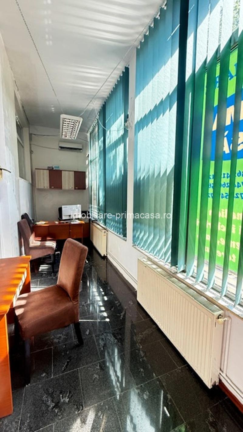 BD. TRAIAN (ZONA MARINEX) spatiu stradal 77mp, pt birouri! - imagine 3