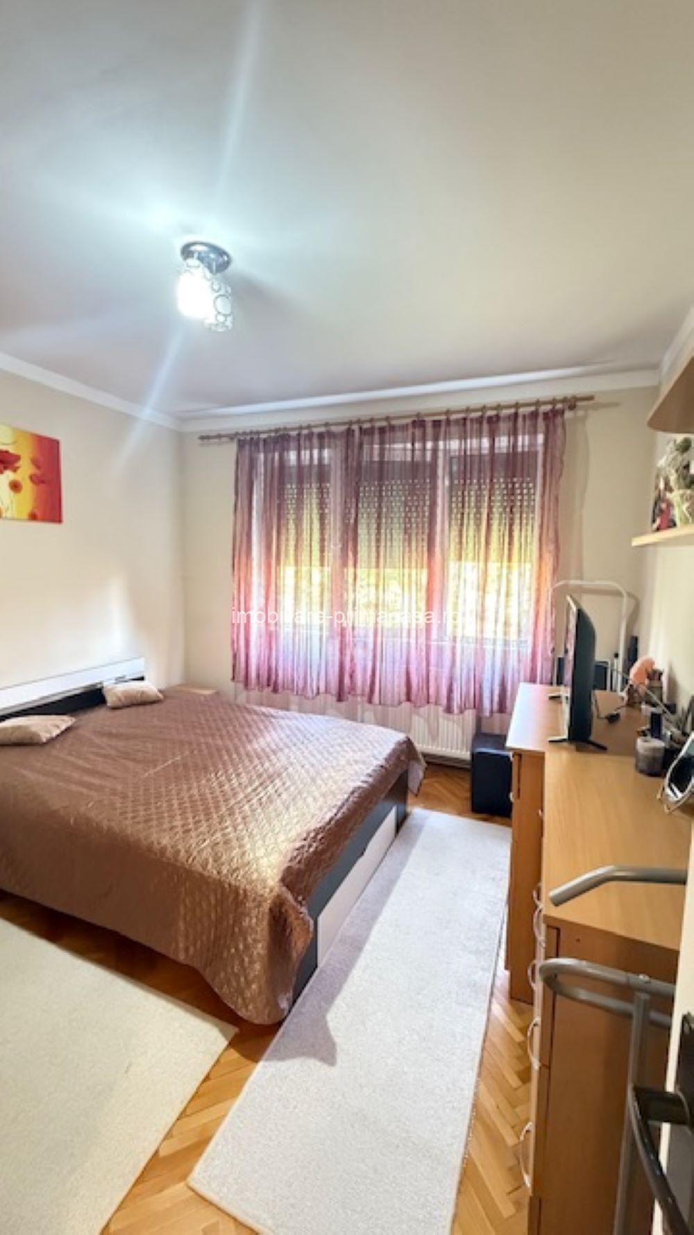 CANTEMIR 2 camere semidecomandate etaj4- acoperis! - imagine 3