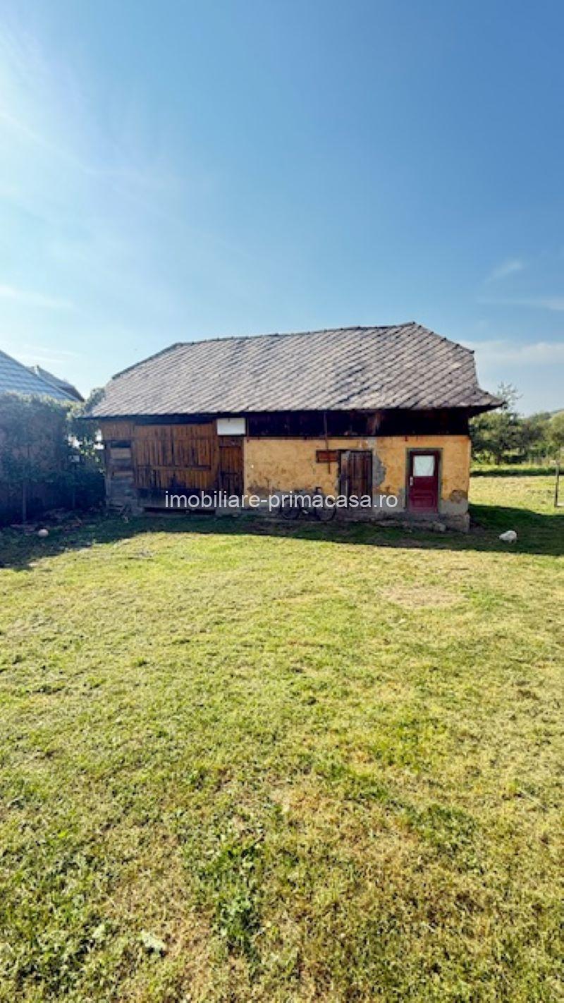 OCOLIS casa batraneasca cu sura si 14 ari teren! - imagine 9