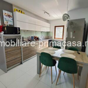 HORTENSIEI 3camere decomandat etaj1 cu garaj !