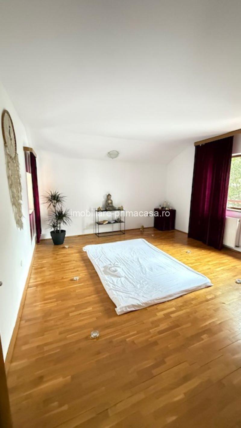ZONA PARC casa P+1 nemobilata , an 2005! - imagine 5