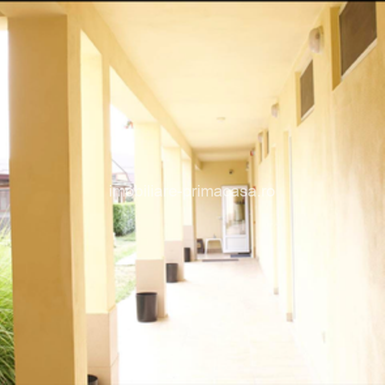 PENSIUNE in Tasnad cu predare afacere profitabila pentru investitori ! - imagine 8