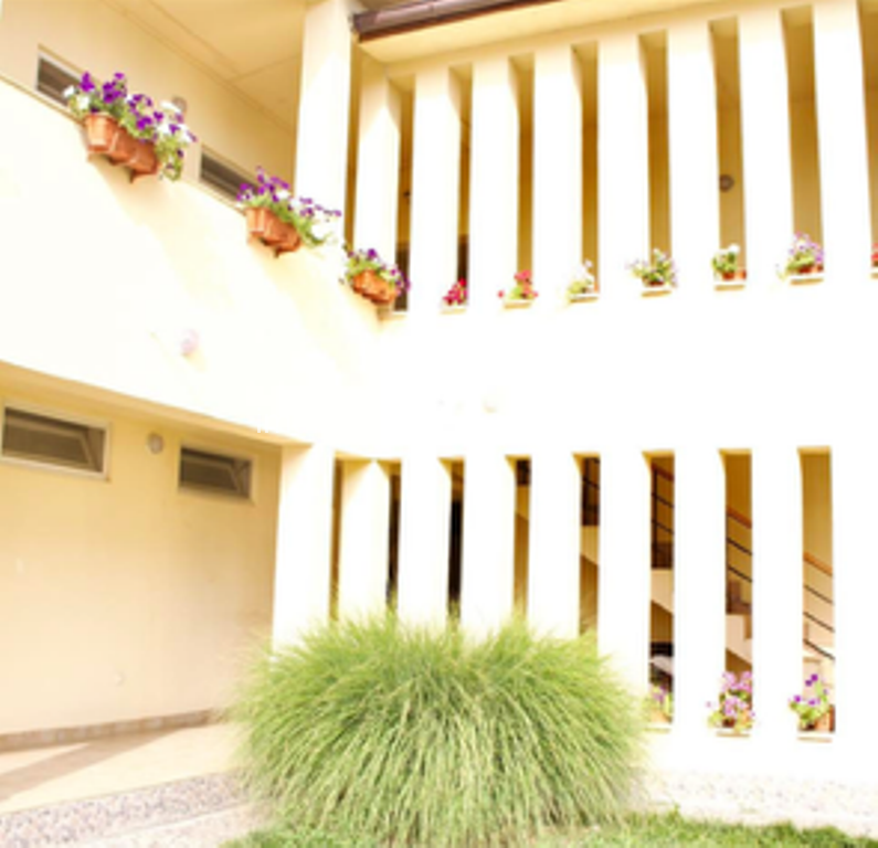 PENSIUNE in Tasnad cu predare afacere profitabila pentru investitori ! - imagine 7