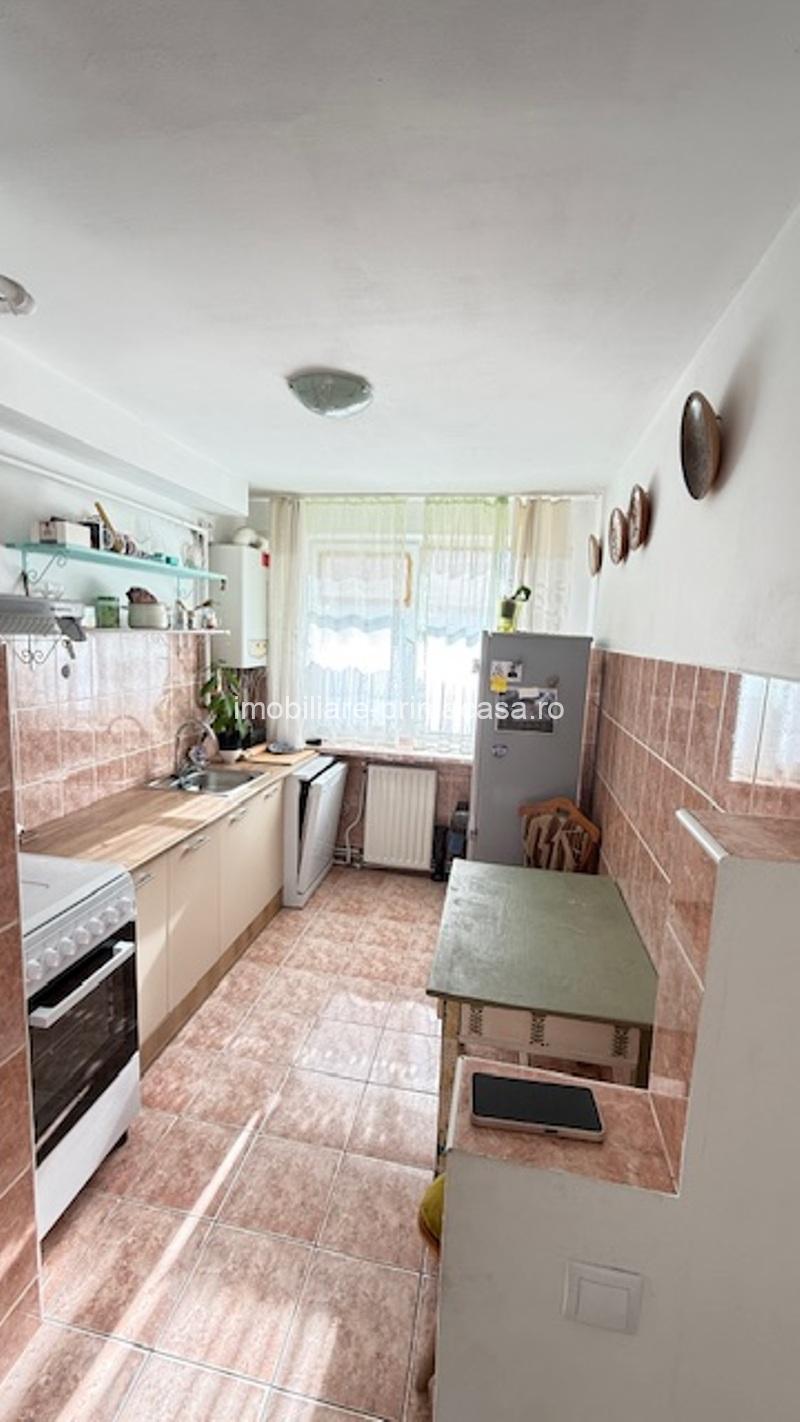 ZONA MANIU 3camere etaj2, finisat, balcon mare ,orientare sudica! - imagine 3