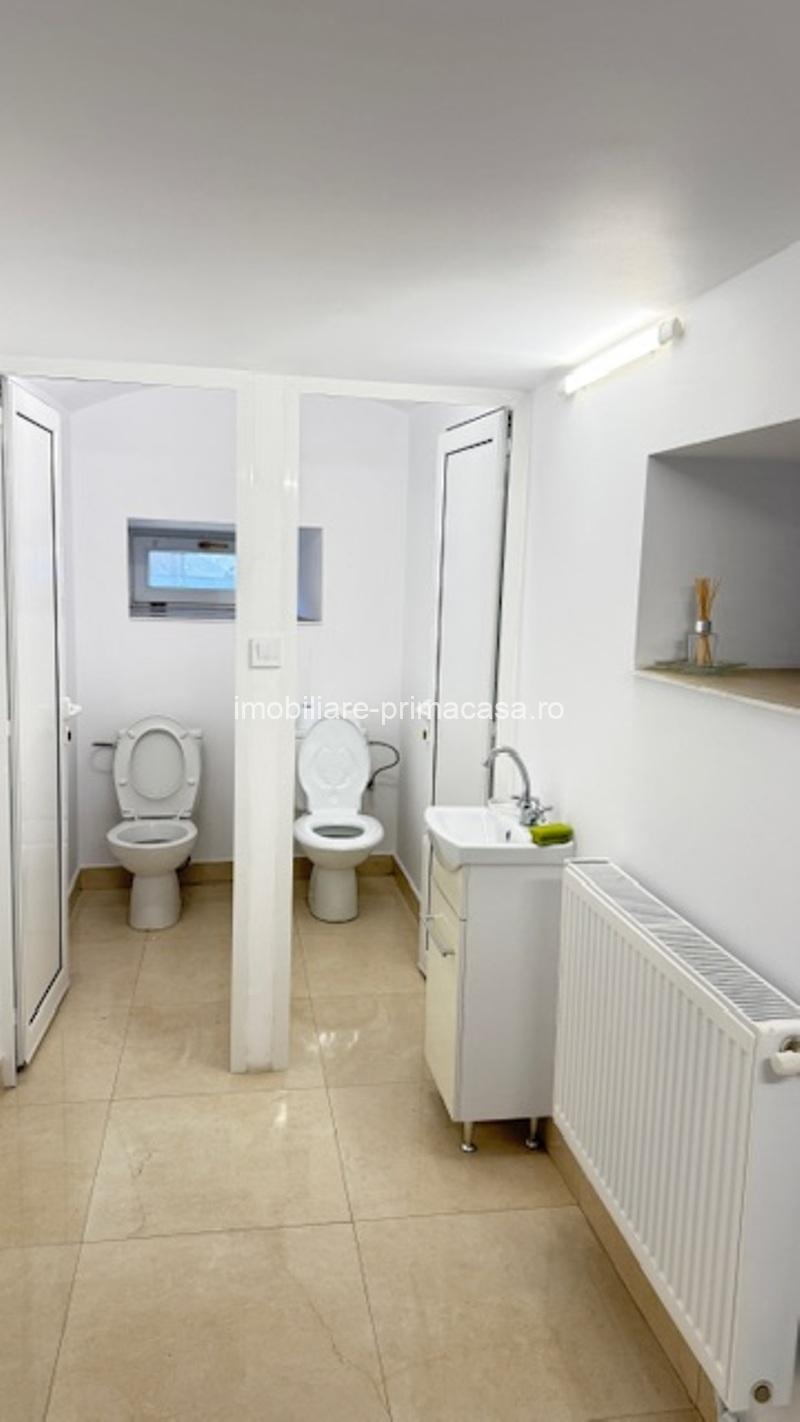 LUCACIU zona Catedralei spatiu de 70 mp finisat, grup sanitar! - imagine 6