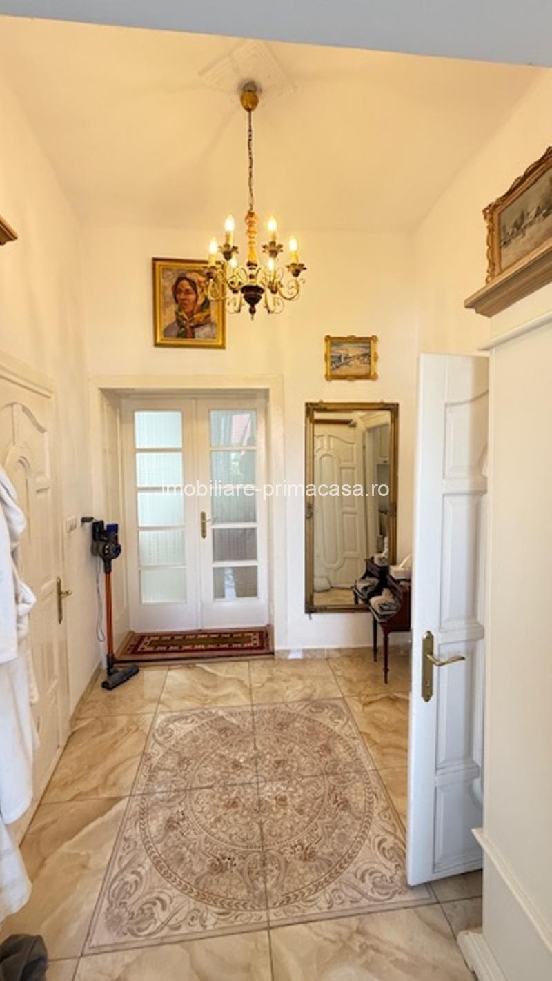 Casă de vânzare în Centrul Istoric al orașului Baia Mare!!! - imagine 11