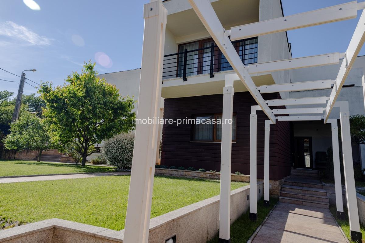 VILA DE LUX, zona Cartier Sasar , 450mp cu 10 ari teren! - imagine 62