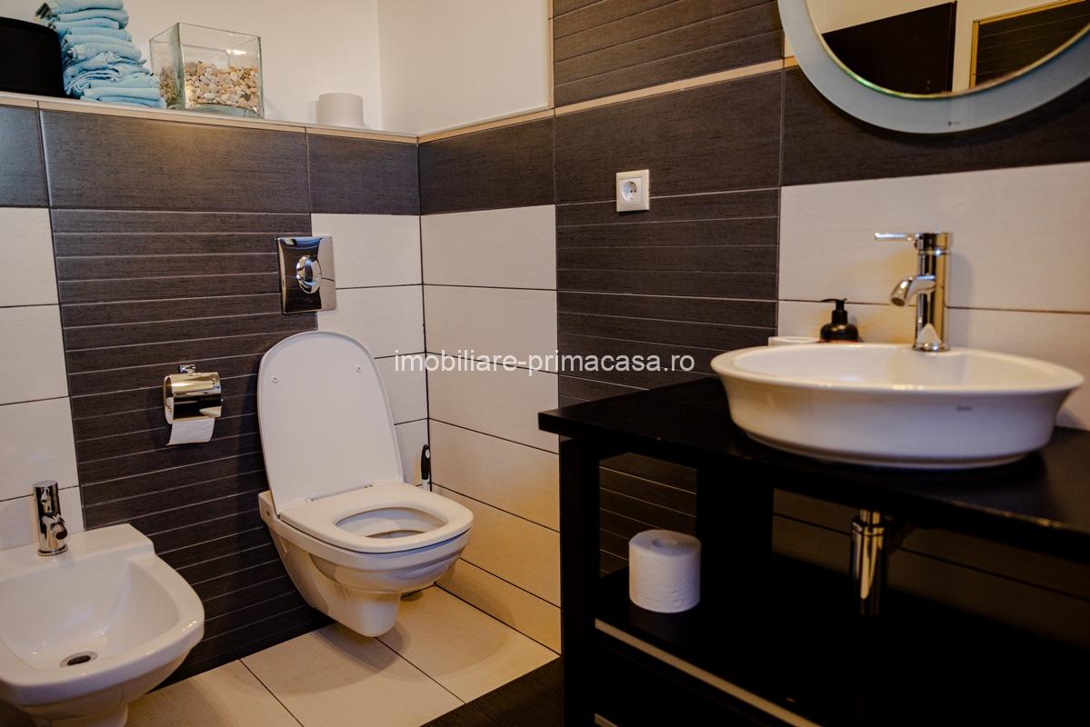 VILA DE LUX, zona Cartier Sasar , 450mp cu 10 ari teren! - imagine 6