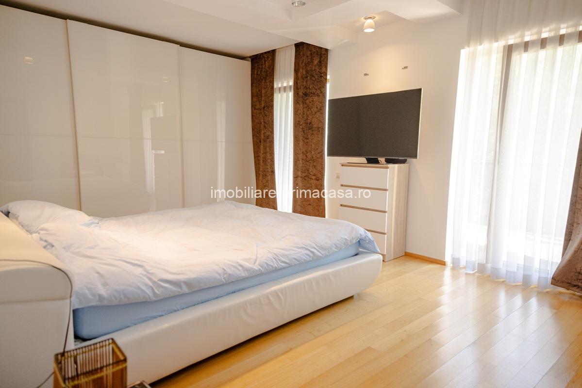 VILA DE LUX, zona Cartier Sasar , 450mp cu 10 ari teren! - imagine 50