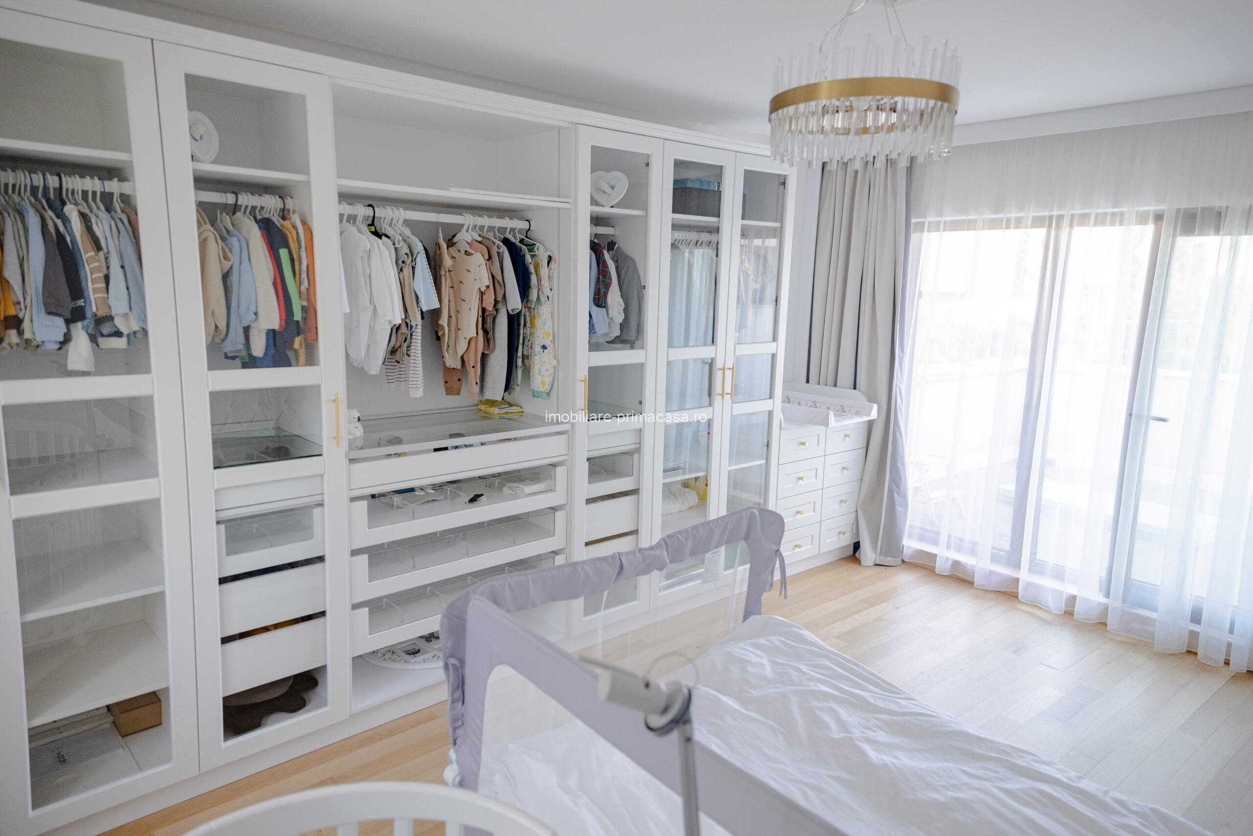 VILA DE LUX, zona Cartier Sasar , 450mp cu 10 ari teren! - imagine 41