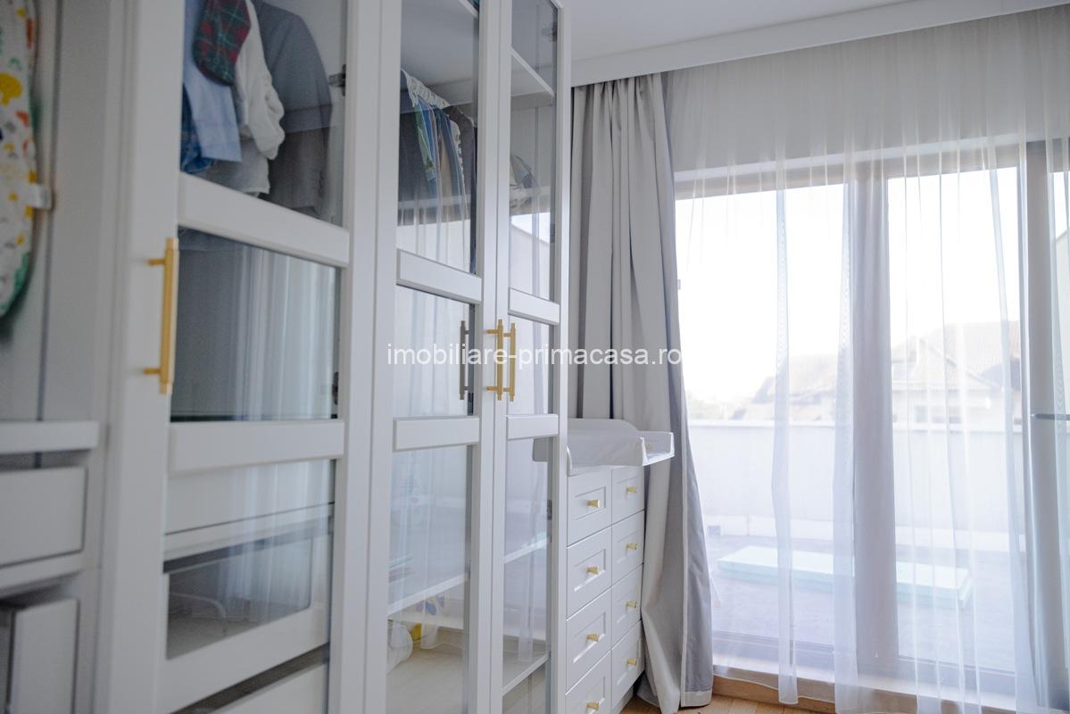 VILA DE LUX, zona Cartier Sasar , 450mp cu 10 ari teren! - imagine 39