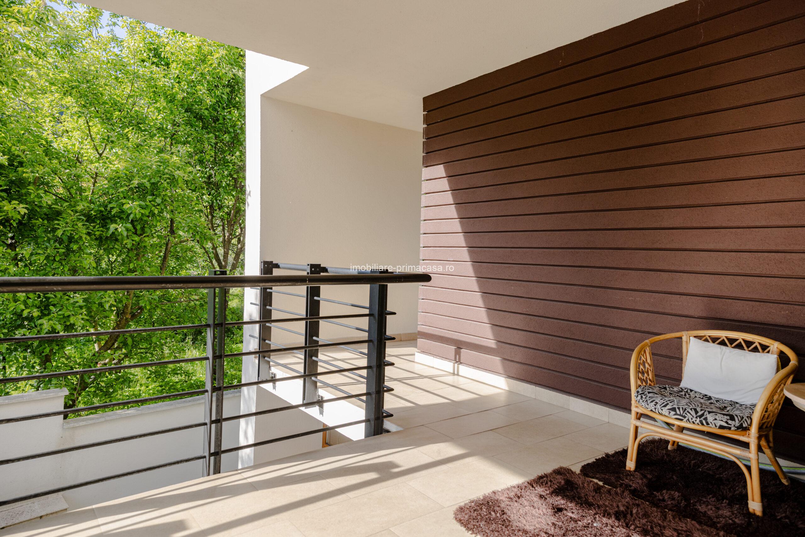 VILA DE LUX, zona Cartier Sasar , 450mp cu 10 ari teren! - imagine 33